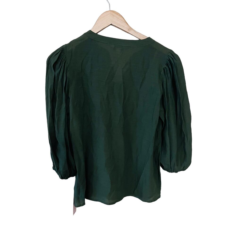 Nanette Lepore Crochet Detail Split Neck Top Size Small NWT Martini Olive Green - Picture 3 of 10